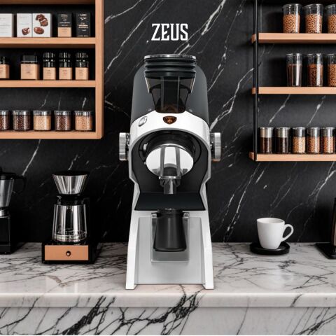 EUREKA ZEUS DOKULU SİYAH